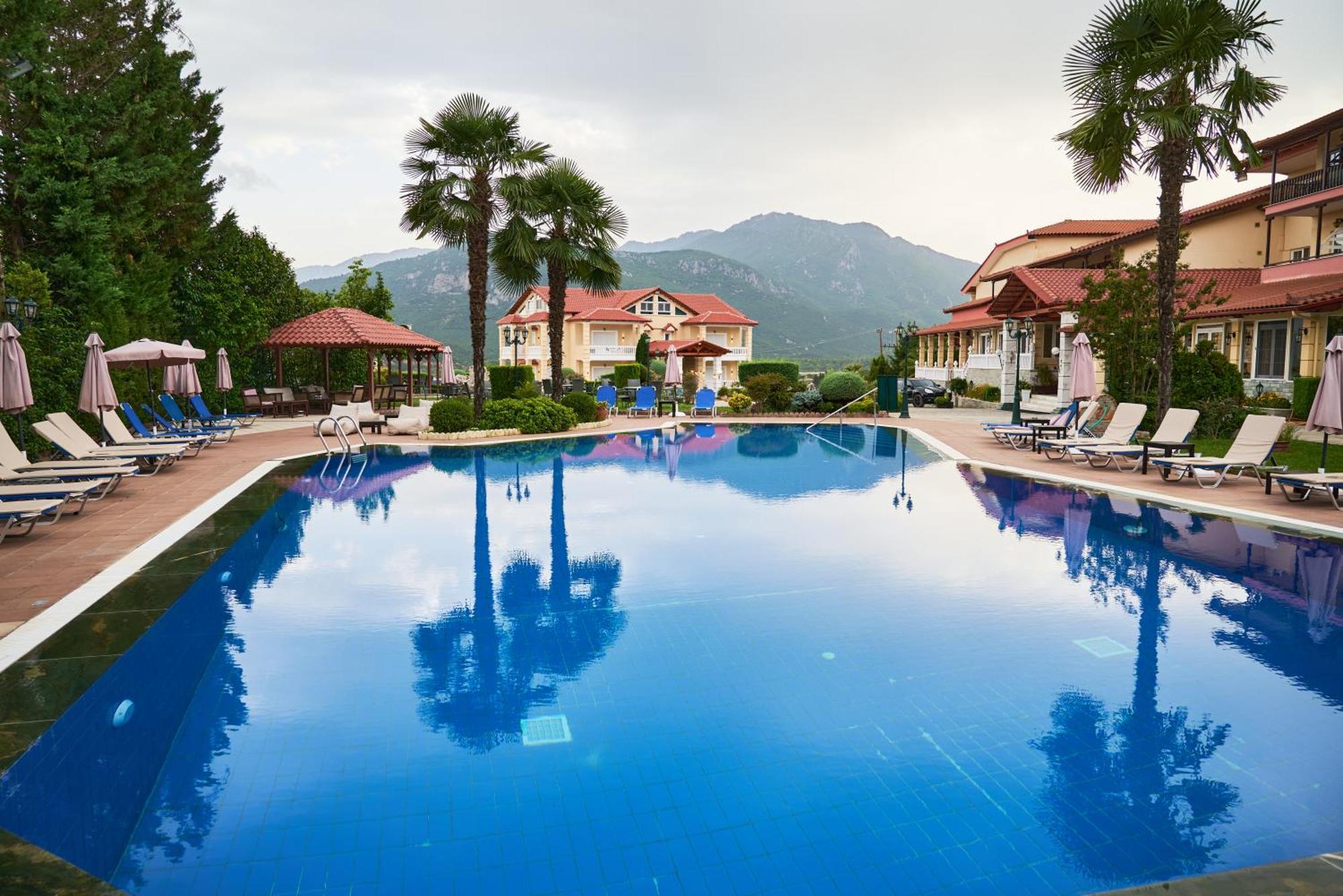 Famissi Suites 1 Kalambaka Zewnętrze zdjęcie